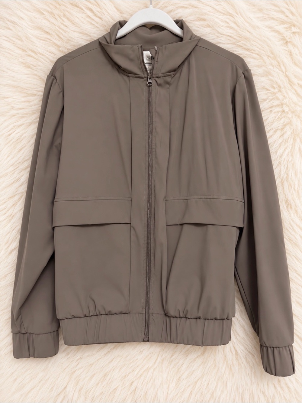 Women’s Lightweight Zip-Front Jacket - Taupe